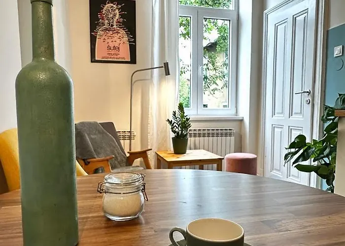 Sweet Apartment